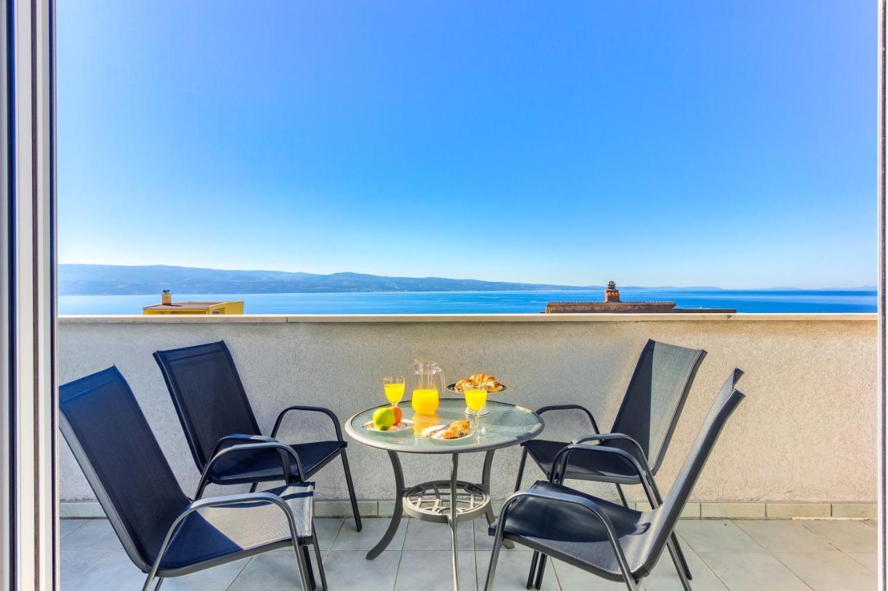 Apartamento Omis Dream House Blue Sky Exterior foto