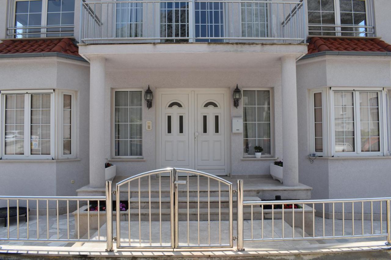 Apartamento Omis Dream House Blue Sky Exterior foto