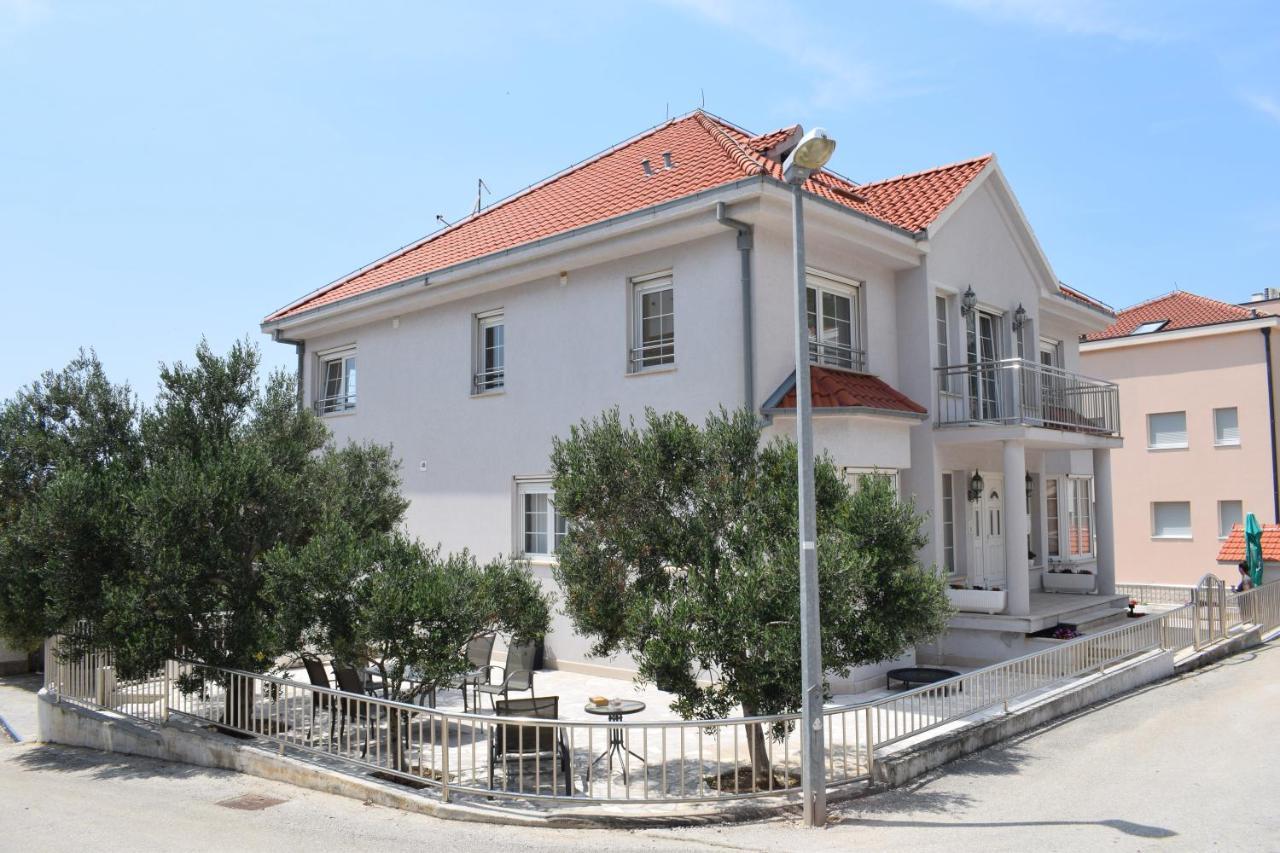 Apartamento Omis Dream House Blue Sky Exterior foto