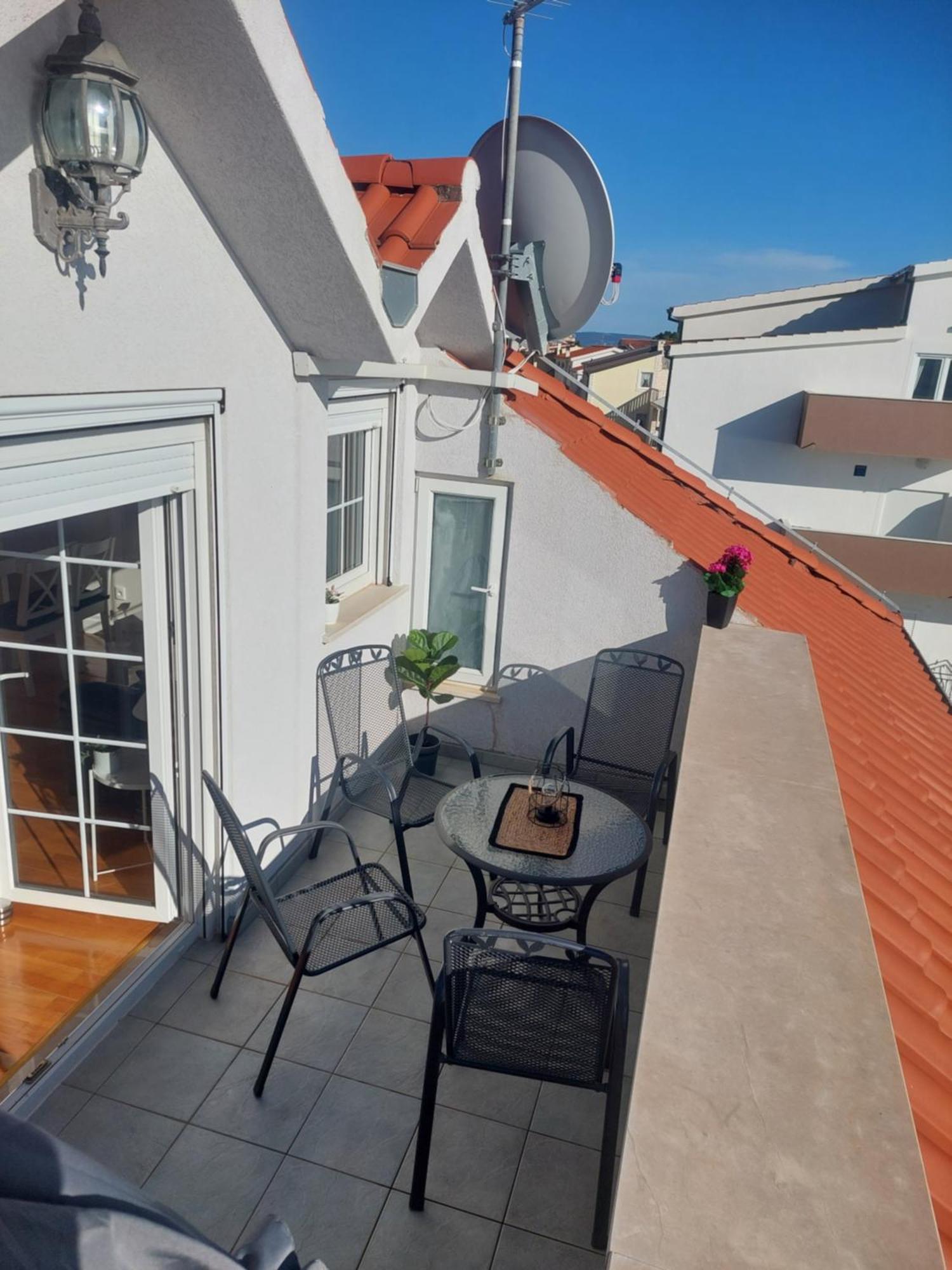Apartamento Omis Dream House Blue Sky Habitación foto